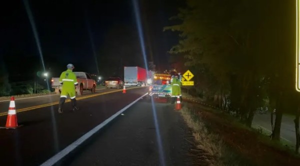 Pedestre morre após ser atingido por viatura da PM na PR-483 