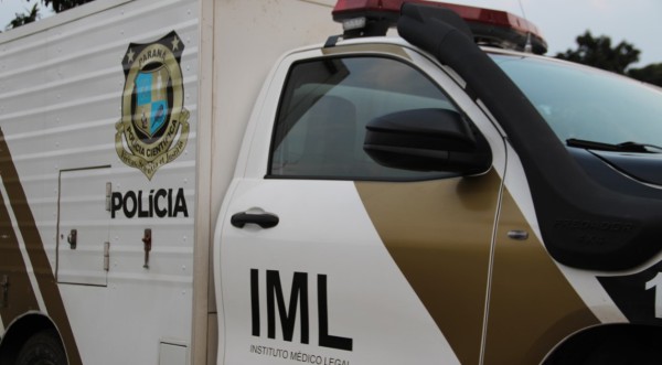 Homem é executado a tiros em frente a oficina mecânica