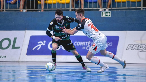 Marreco e Joinville empatam no jogo de ida das oitavas da LNF