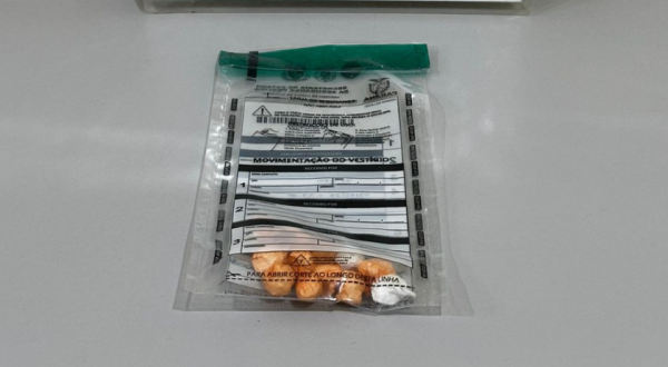 Dois homens são presos por tráfico de drogas após abordagem da PM 