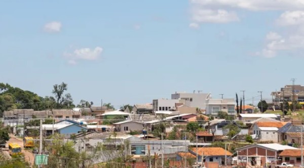 Governo do Paraná já destinou R$ 21 milhões para apoiar famílias atingidas por tornado