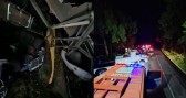 Queda de ônibus em ribanceira deixa vários feridos e três mortos na BR-470