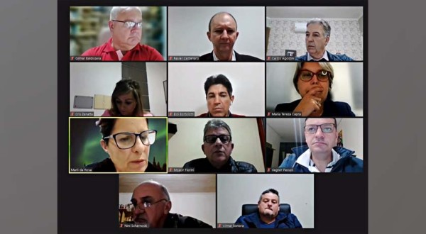 Vereadores pedem informações sobre edital da cultura e ações de conscientização sobre violência contra idosos