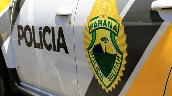Homem morre e outras duas pessoas ficam feridas após ataque com faca em bar