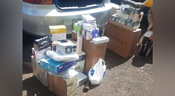 Polícia Rodoviária apreende carga ilegal de eletrônicos e bebidas