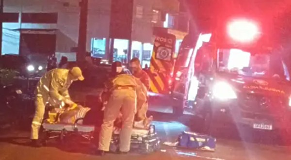 Colisão entre carro e motocicleta mobiliza equipe do SIATE