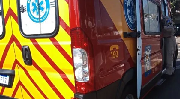 Criança de 6 anos fica ferida ao ser atropelada por motocicleta