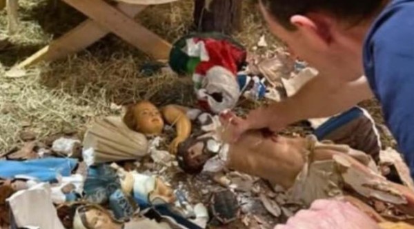 Igreja Matriz São Pedro é alvo de atos de vandalismo em Encantado