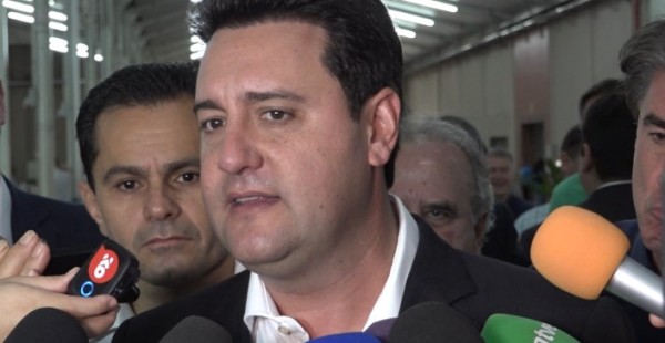 Ratinho Junior diz estar “muito feliz” com nome cotado para presidente em 2026