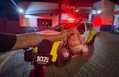 Homem é preso após tentar furtar peças de carne em supermercado