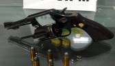 Homem é preso por porte ilegal de arma de fogo