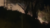 Bombeiros combatem três incêndios em vegetação em 3 horas