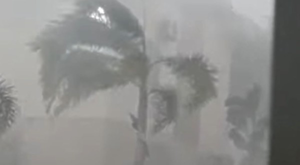 Temporal com granizo e ventos causa danos