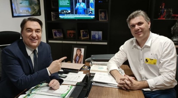 Prefeito Cleber encaminha projetos em Brasília