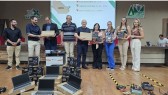 Traiano realiza entrega de equipamentos para estudantes de Francisco Beltrão