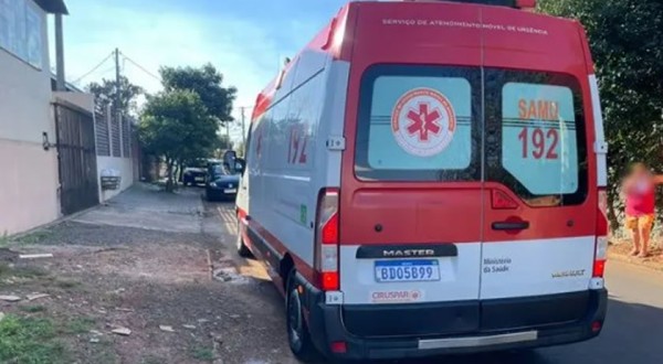 Adolescentes ficam feridos após sofrerem queda de bicicleta em Francisco Beltrão