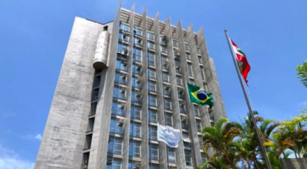 Suspeita de bomba no TJSC mobiliza autoridades