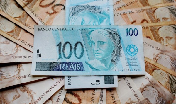 Prazo para pagamento da primeira parcela do 13º salário é antecipado para sexta-feira (28)