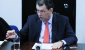 Relator da reforma tributária inclui armas em Imposto Seletivo
