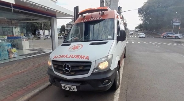 Idosas são atropeladas por carro e moto