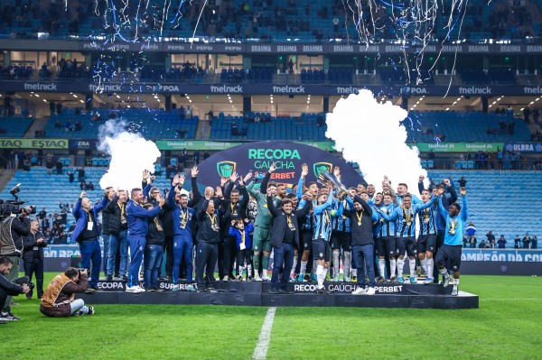 Grêmio bate São José em ritmo de treino e conquista Recopa Gaúcha