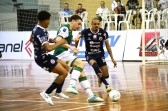 Marreco empata em noite de estreia na LNF