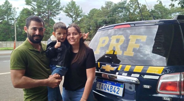 PRF salva criança de 3 anos após engasgamento com bala na BR-277