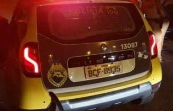 Mulher foragida por homicídio é presa pela PM