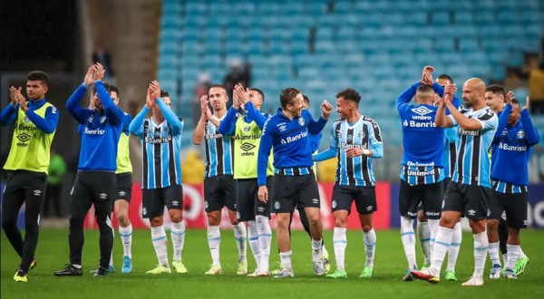 Grêmio supera 90% de chances de acesso à Série A e pode subir com mais 13 pontos