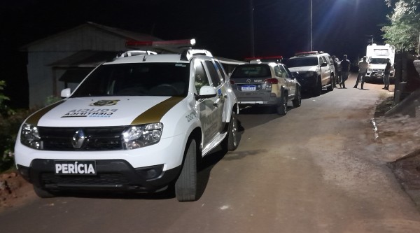 Homem mata pai de 62 anos com machadada na cabeça