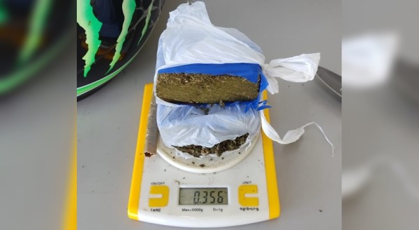 Adolescentes  são apreendidos suspeitos de tráfico de drogas