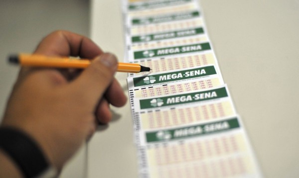 Mega-Sena acumula e prêmio vai para R$ 57 milhões
