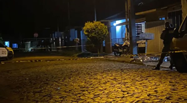 Adolescente de 15 anos mata o padrasto a facadas em Pato Branco