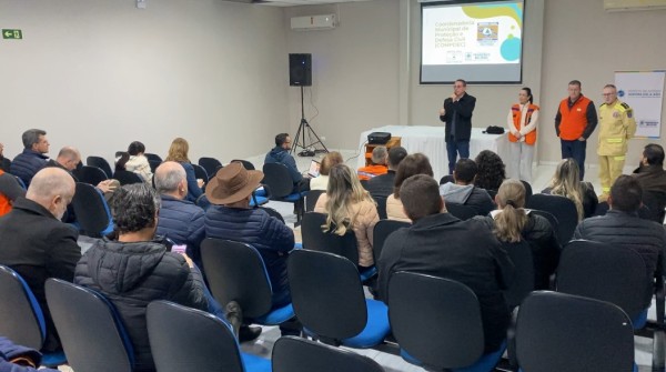 Administração discute ações preventivas diante do El Niño