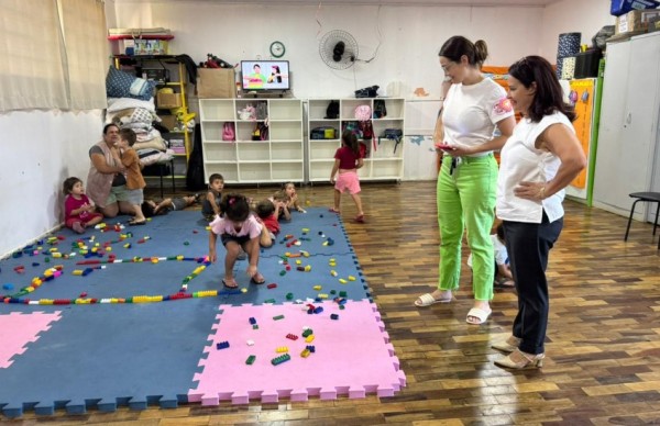 Plantão de CMEIs garante suporte aos pais durante as férias