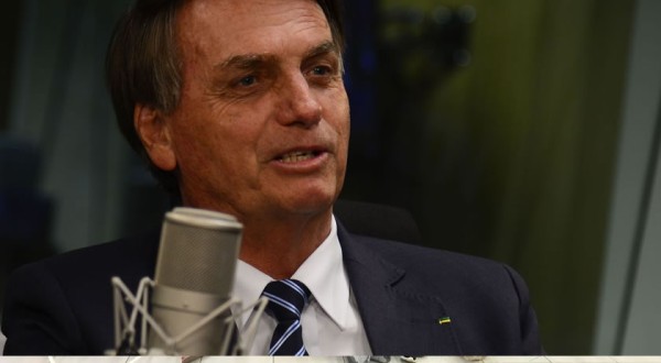 Presidente oficializa reajuste de 33,23% para professores