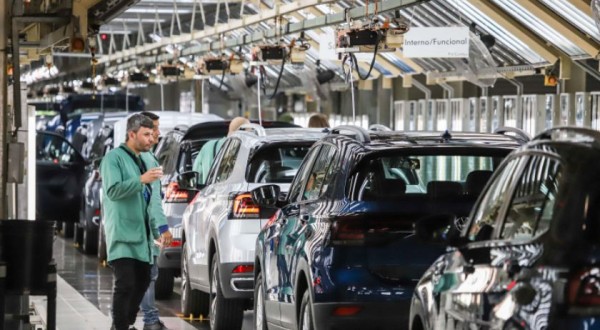 Indústria paranaense cresce 5,4% entre outubro e novembro, melhor resultado do País