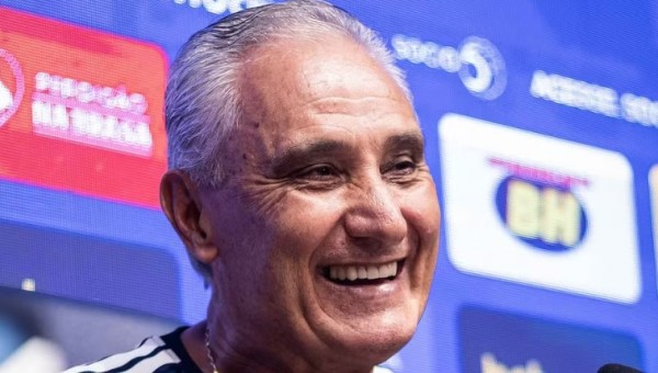 Tite é apresentado no Cruzeiro e comenta sobre Gabigol