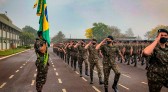 14º RCMec realiza formatura em comemoração ao dia do soldado