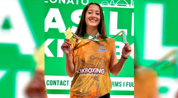 Marmeleirense Amanda conquista título nacional de kickboxing