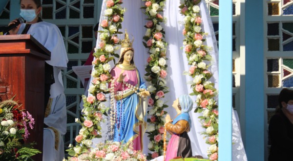 Fiéis de toda a região participam da 54ª Romaria de Nossa Senhora do Caravaggio