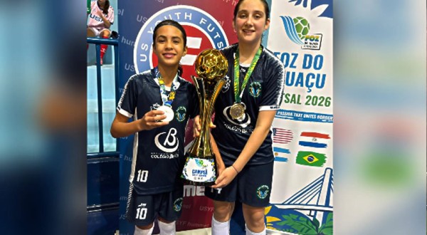 Atletas de Francisco Beltrão conquistam título internacional no futsal feminino Sub-12
