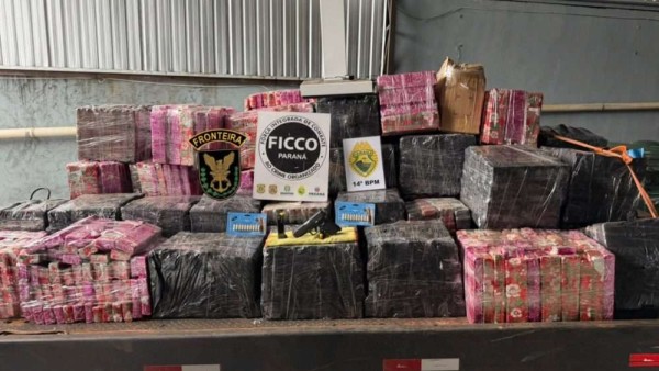 Operação conjunta apreende quase 2 toneladas de maconha e arma de fogo