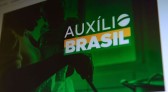 Caixa paga Auxílio Brasil para beneficiários com NIS final 3