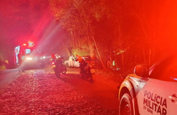 Homem é preso após tentar atropelar policial durante operação