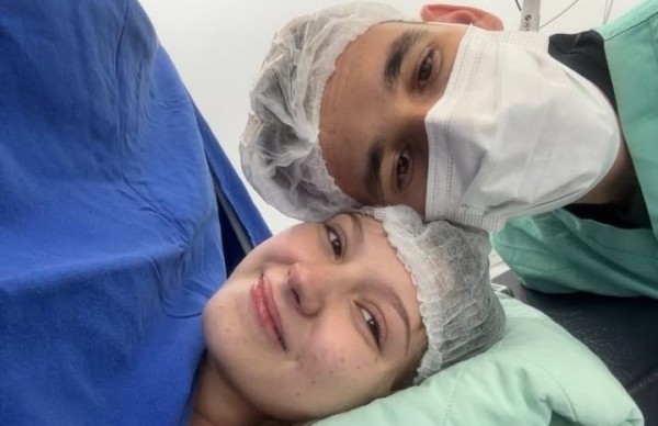 Isabel Veloso e Lucas Borbas anunciam o nascimento de Arthur em postagem emocionante nas redes sociais