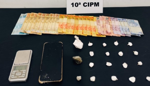 Rotam apreende cocaína e prende jovem de 19 anos por tráfico de drogas 