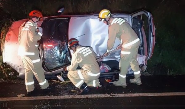 Colisão deixa mulher ferida entre Coronel Vivida e Chopinzinho