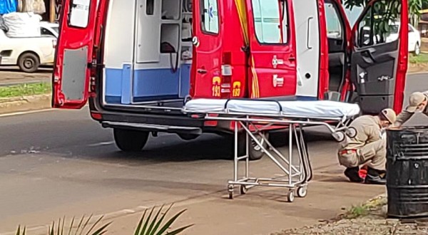 Motociclista fica ferido após sofrer queda na Cidade Norte
