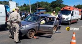 Grave acidente entre carro e van deixa mulher ferida, em Francisco Beltrão